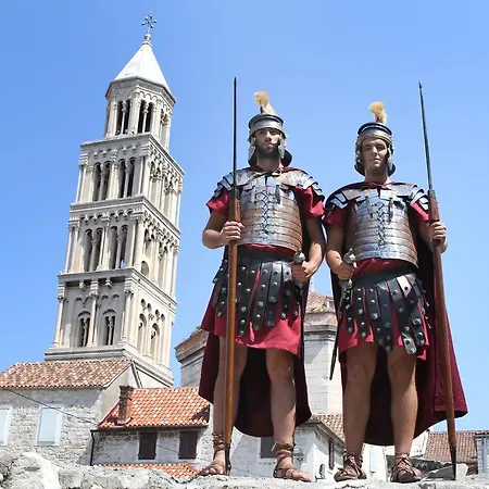 Porta Aurea